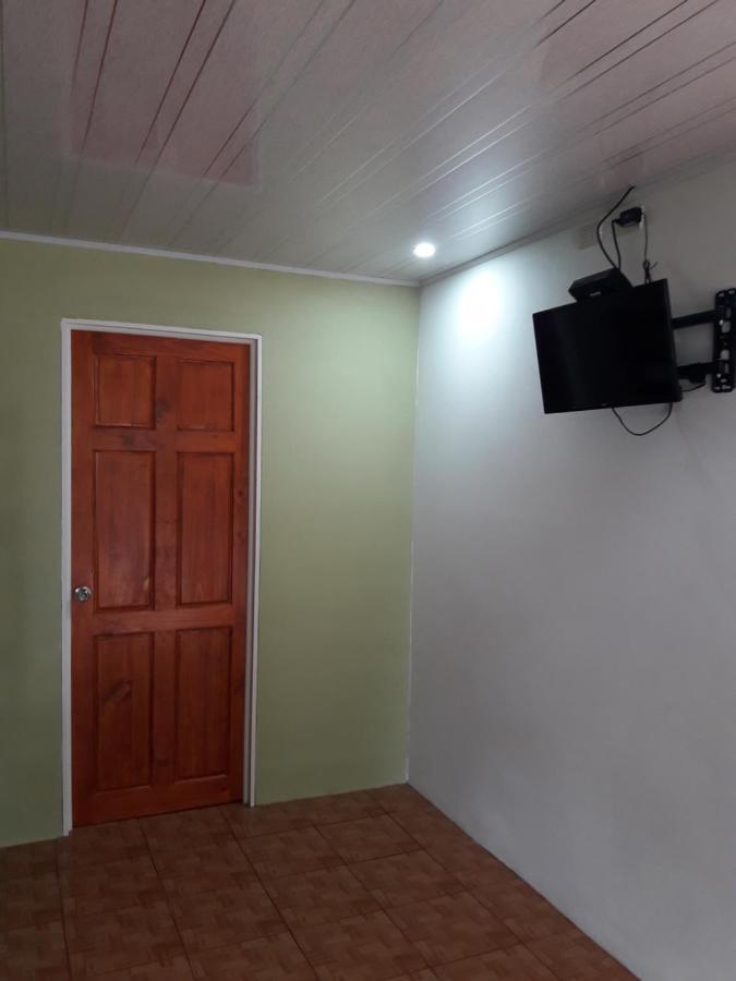 Hostal Y Cabinas Anita-And Rafting Tour! Siqurres Da Alegria Εξωτερικό φωτογραφία